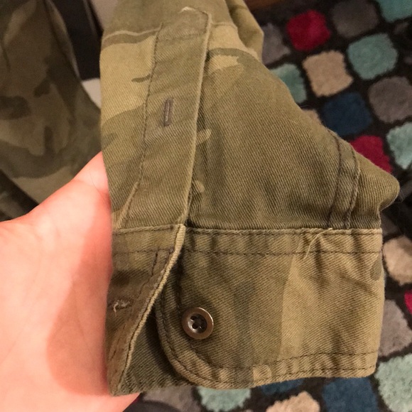 Wrangler Camo Button Down Sz M - Picture 6 of 7